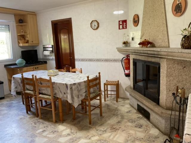شقة A Casa Do San Paio De Buscas Ordes المظهر الخارجي الصورة